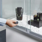 DETECTOR DE MOVIMIENTO NEGRO